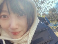 波留、プライベートな自撮りを公開。「透明感がすごい」「相変わらず美しい」「今年もかわいいが過ぎます」の声