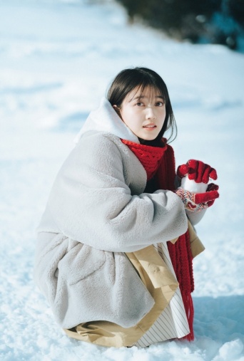 ⒞「B.L.T.2023年3月号」セブンネットショッピング購入特典ポストカード【久保史緒里（乃木坂46）C】