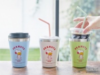重宝すること間違いなし。働く人におすすめのスヌーピー「カップコーヒータンブラー」