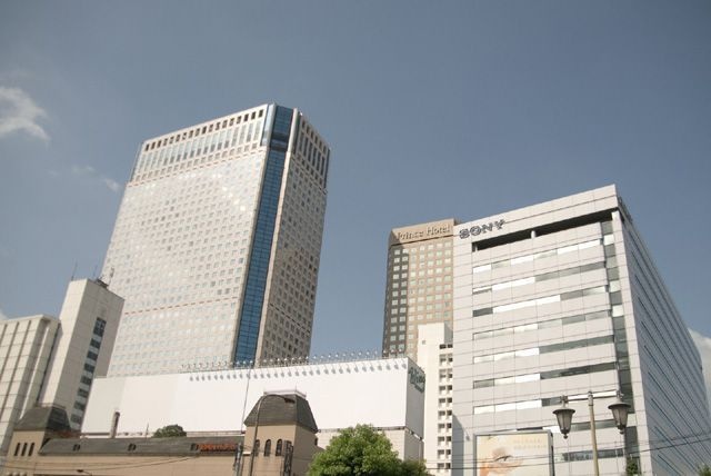 あの大企業はなんでその名前なの?