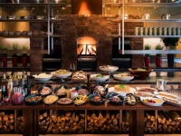 「Hyatt World Bar-B-Que」