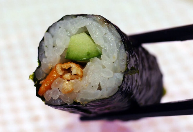 kakinotane-sushi01