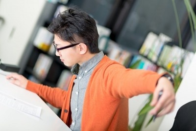 キミは圏外!!　オトコがどうでもいい女性社員にしてしまうこと6つ！