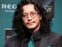 小栗旬