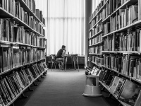 アメリカの図書館が危険な場所に。犯罪が多発し警察が駆け付ける事件が続出中