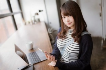 胸デカすぎ……。自分のバストで嫌いなところ・6つ