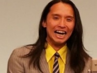 トム・ブラウン・布川ひろき