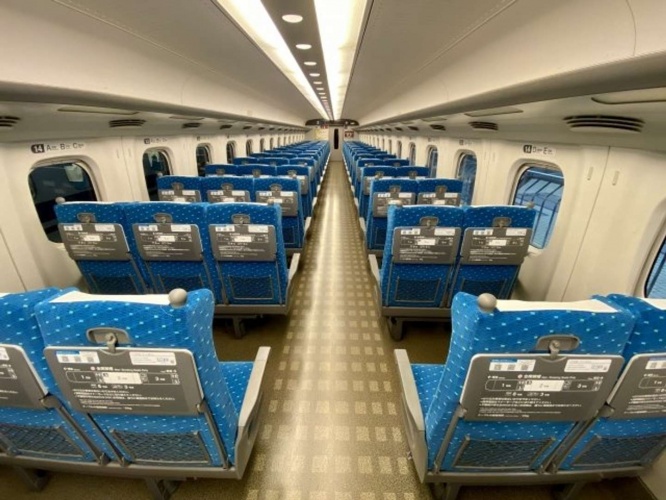 離れた車両まで案内しに来てくれた（画像はイメージ）