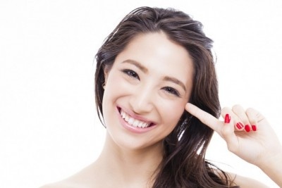 やっぱり男性は「美人な彼女」が欲しいらしい