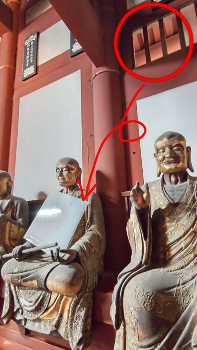 【準公認】国宝X崇福寺 （＠sofukuji）の投稿より、再掲