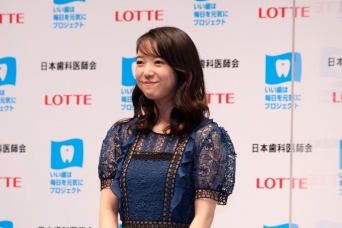 上白石萌音