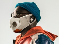 ハリウッドのスーパーヒーロー衣装を手掛けたスタッフが開発したSFテイストのハイテクマスクが誕生