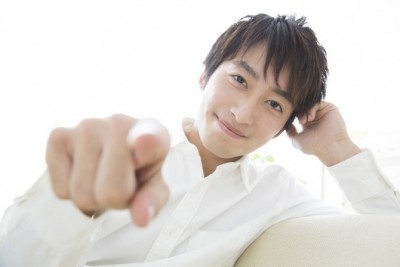 男性が初対面の女性に対して“最初にチェックするポイント”4つ