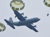 C-130輸送機