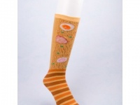 あれ、靴からラーメンがはみ出ているの？！『【たべものソックス】しょうゆラーメン』販売中