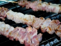 何で串から“外す”の？　女子の「焼きとりの食べ方」に対する不満14