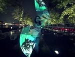 大道芸に革命！　火ではなくＬＥＤライトを回すジャグリング（動画）