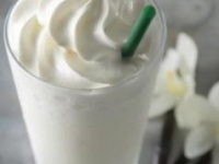 「バニラ クリーム フラペチーノ」（画像はスターバックス コーヒー ジャパンの公式サイトより）