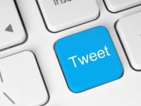 「不謹慎なツイート」とニュースになるが、乙武にとっては会話のひとつ