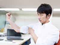 小さいオトコね……男性のウザイ“オレ自慢”5選