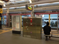 通常の日暮里駅（keyakiさん撮影、flickrより）