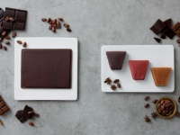 まるでチョコレート！　土屋鞄製造所の革小物をバレンタインに贈ろう