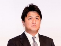 高橋由伸氏