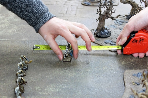 架神恭介と体験するミニチュアゲーム『ウォーハンマー』プレイ編4