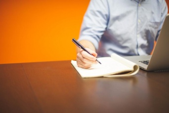 「出世する人」が実践している仕事の効率アップ術