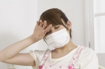 暑いのに、クーラーNG!?　夏風邪でつらいと思うこと4選