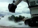 水って怖ぇぇぇぇってなる衝撃映像