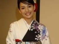 芦名星さん