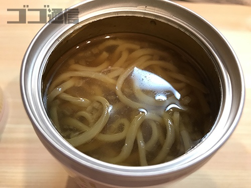 生カップヌードル