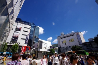 真夏の渋谷（2012年、Twang_Dungaさん撮影、flickrより）