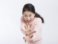 来るなぁああ！　生理日をコントロールする4つの方法
