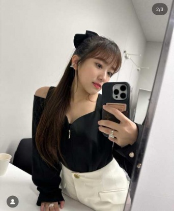 Instagram:矢吹奈子(@75_yabuki)より