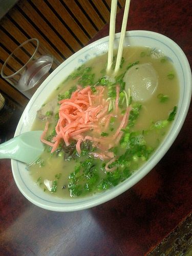 博多ラーメンなう