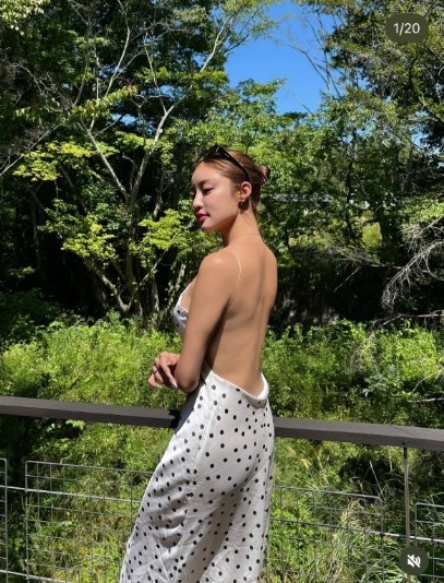 Instagram:王林(@ourin_ringoooo)より