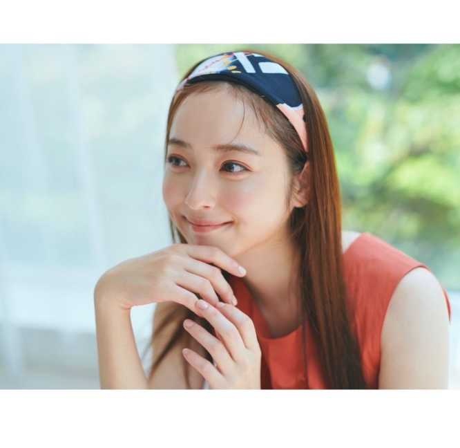 Instagram:佐々木希(@nozomisasaki_official)より