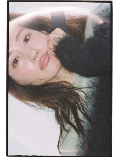 Instagram:綾瀬はるか(@ayaseharuka_official)より