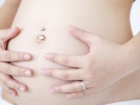 ぶっちゃけ、夫に「立ち合い出産」を希望する？　妻のセキララな本音は……