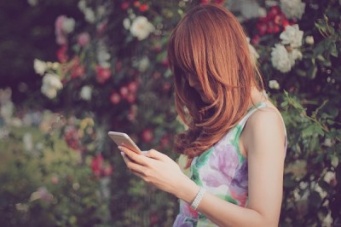 地味に凹む……。LINEの既読スルーと未読スルー、好きな男性にされてよりショックなのは？