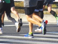 街を走りながらパトロール（画像はイメージ）