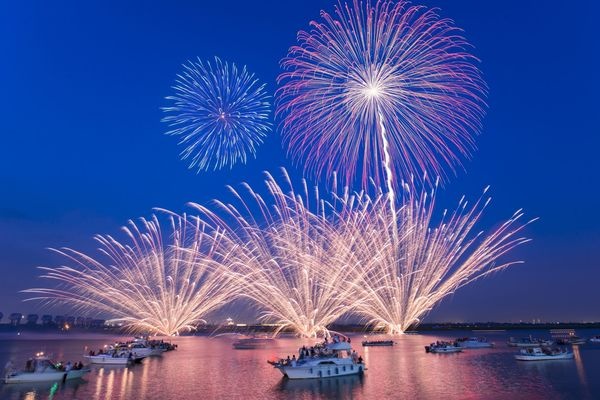 スマホで花火を撮影するコツ