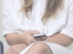 コレは画期的！　“貧乏ゆすり”で発電＆スマホを充電できる夢のような椅子