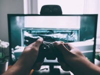 テレビゲームが個々の職種に適したスキルを培いキャリアアップにつながるという研究結果