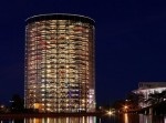 え、こんなものまで？　世界の縦長高層建物７選