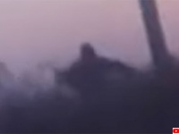 ロシアのビッグフット？しかもメス？謎の生き物が走る姿が目撃される