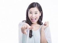 嫌な女っ～！　肩書きで人を判断する女性の特徴4選