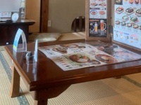 実家感がすごすぎる「びっくりドンキー」が岩手にあった　広報「岡持ちで配膳しています」←その理由は？